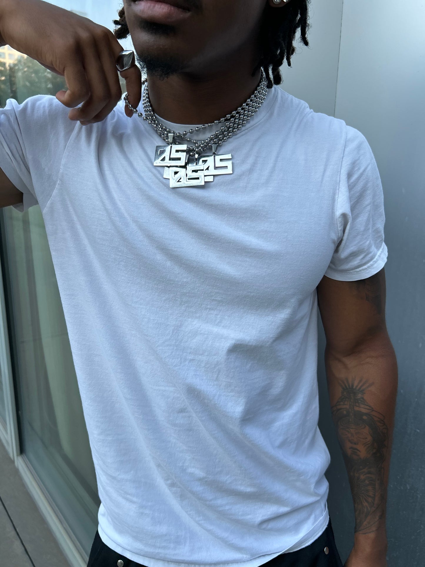 "05" Chain's